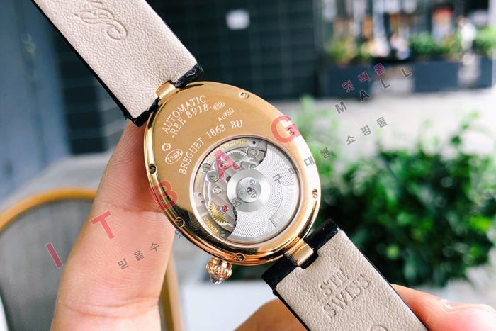 극 ƽ   RE45002 ()